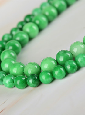 玉石匠缅甸翡翠色干青女士项链祖母绿色女款百搭清新圆珠玉项链