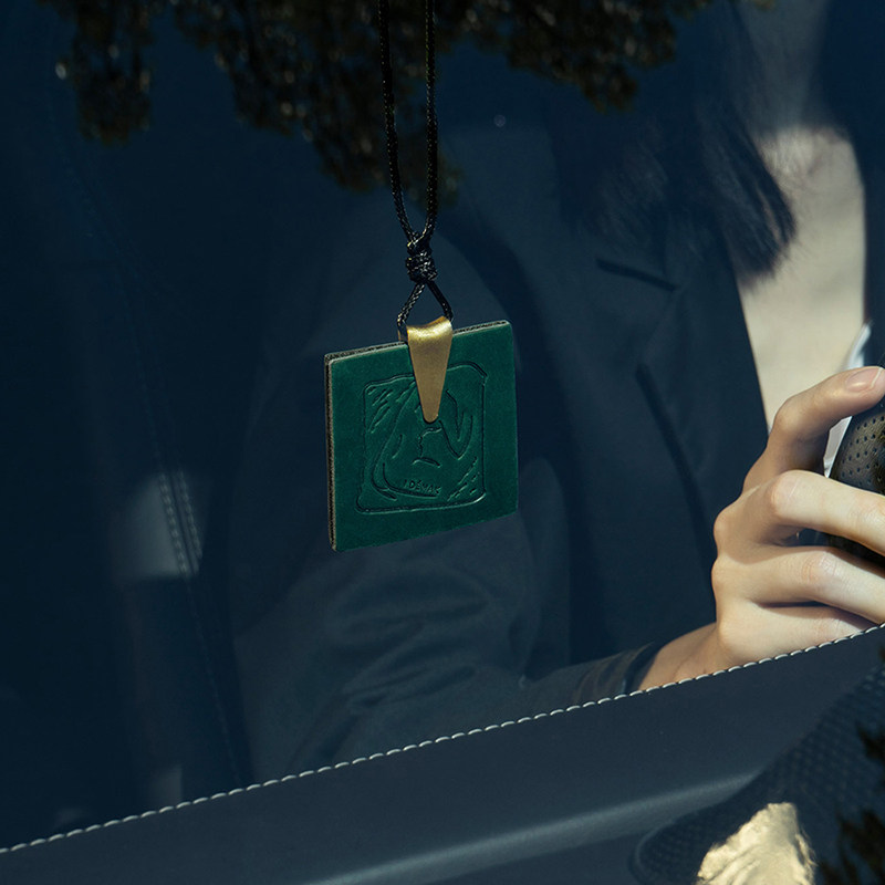 idemak原创车载香薰挂件固体香氛礼物衣柜持久淡香双面真皮吊饰,淘宝优惠券,粉丝福利购,淘宝优惠卷