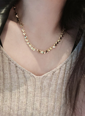 18K铜扭扭片吊坠项链女轻奢小众高级感设计锁骨链气质时尚毛衣链