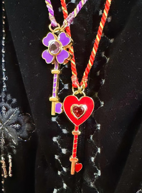 英国george melis情人节多巴胺清新小众爱心四叶草吊坠钥匙项链