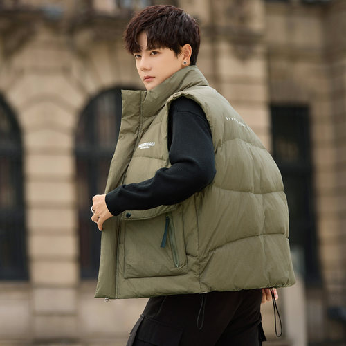 羽绒短款马甲男运动简约立领羽绒马夹休闲面包服保暖外套帅气背心 - 图2