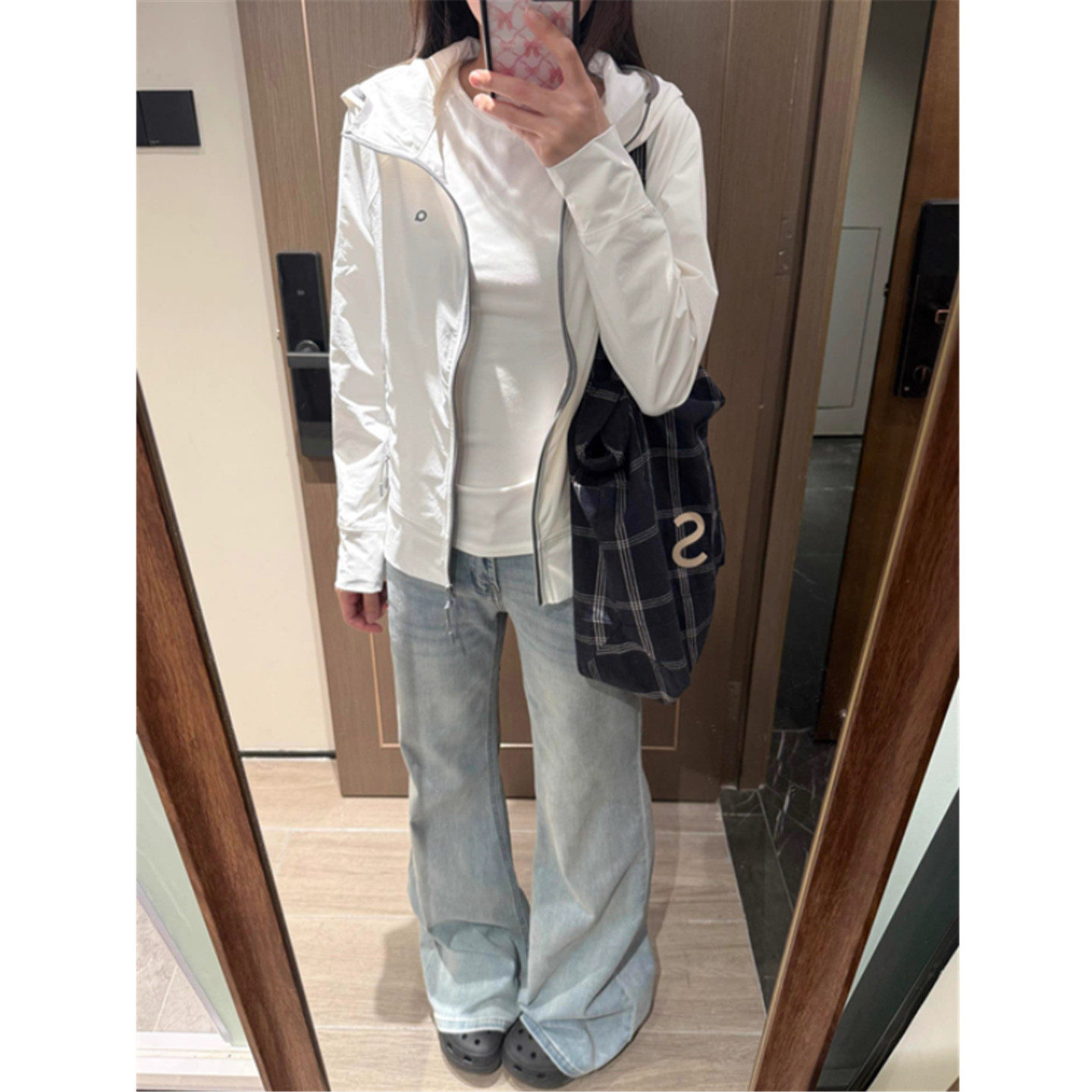 修身立领防晒衣女款2026新款夏季户外运动外套防紫外线外套防晒服