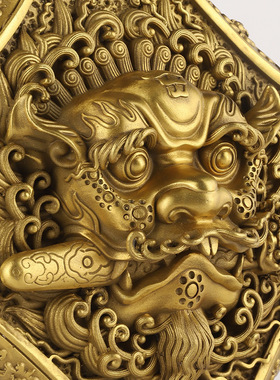 纯黄铜八卦镜狮咬剑全铜牌虎兽头牌挂件睚眦家用门神摆件工艺品