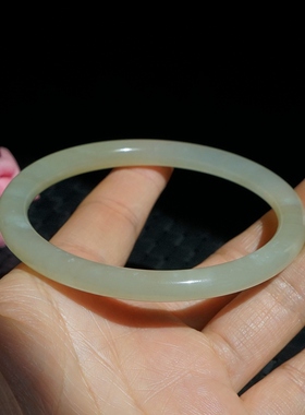 30#内径61mm正品天然和田玉手镯青白玉小窄条圆条油润通透