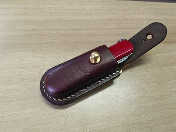 Swiss Army Knife Case 58mm Mini Classic Happy Hunter Folding Knife Leather Case Handmade Vegetable Tanned Cowhide Grooming Companion