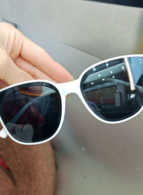 新款潮女大脸显瘦网红三钉时尚