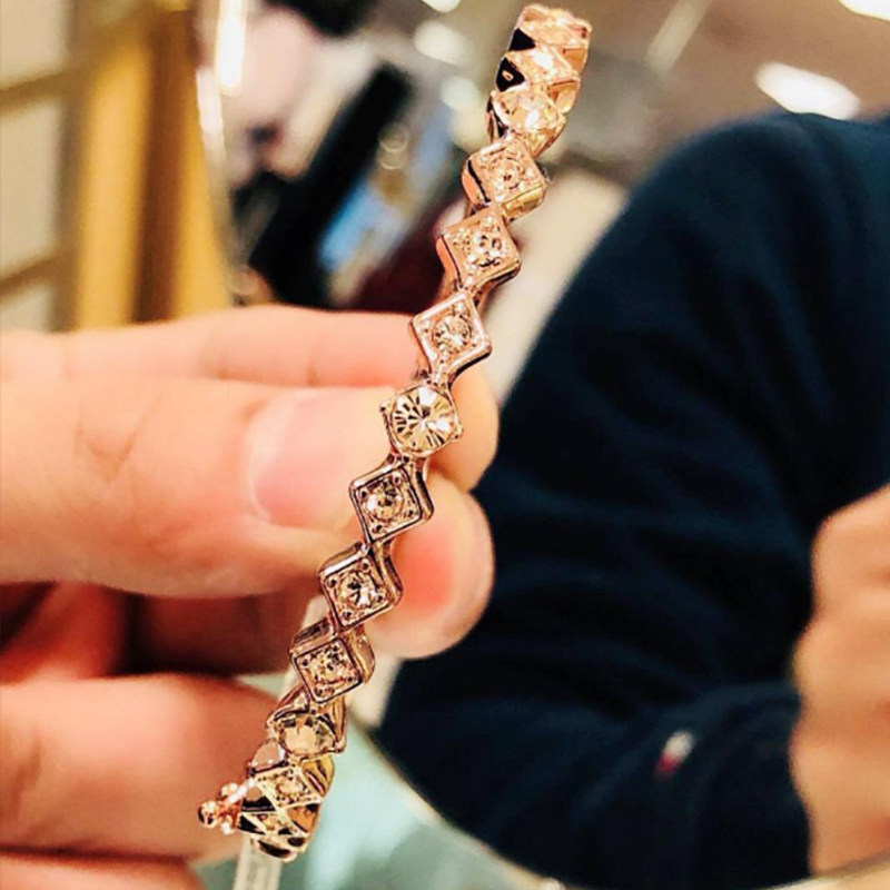 givenchy /纪梵希正品女镶方钻手镯 3H2O海外手镯