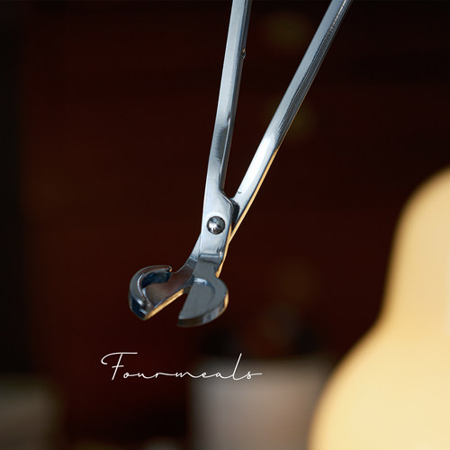 《银色衬裙》灭烛剪脉冲点火器套装点香薰蜡烛工具烛台托盘三件套 - 图1