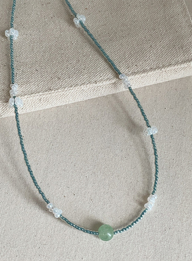 小清新绿色水晶串珠花朵项链女轻奢高级感潮流复古百搭颈链锁骨链