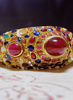 承李李原创设计风镶嵌红宝石手镯