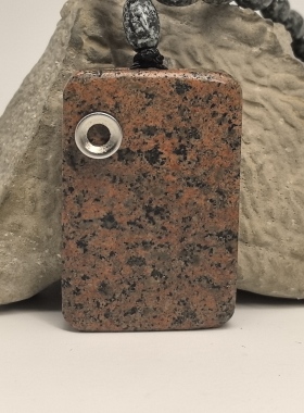 陨石平安无事牌磁性平安无事牌陨石吊坠牌磁性保健牌陨石吊坠