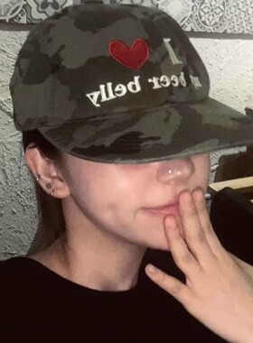 软顶复古舌帽男女同款小众