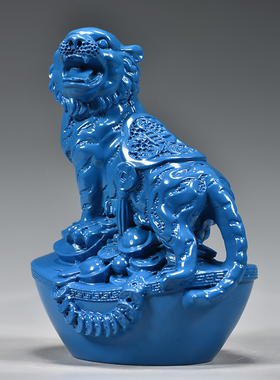 蓝色实木老虎摆件木质雕刻十二生肖木头虎吉祥物装饰木制工艺品