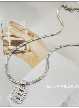 英文字母吊牌锁骨链项链百搭女
