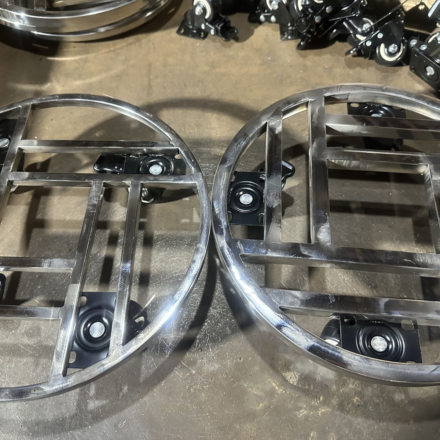 不锈钢圆形移动大花盆带轮底座万向轮花架盆景架子乌龟车置物架 - 图0