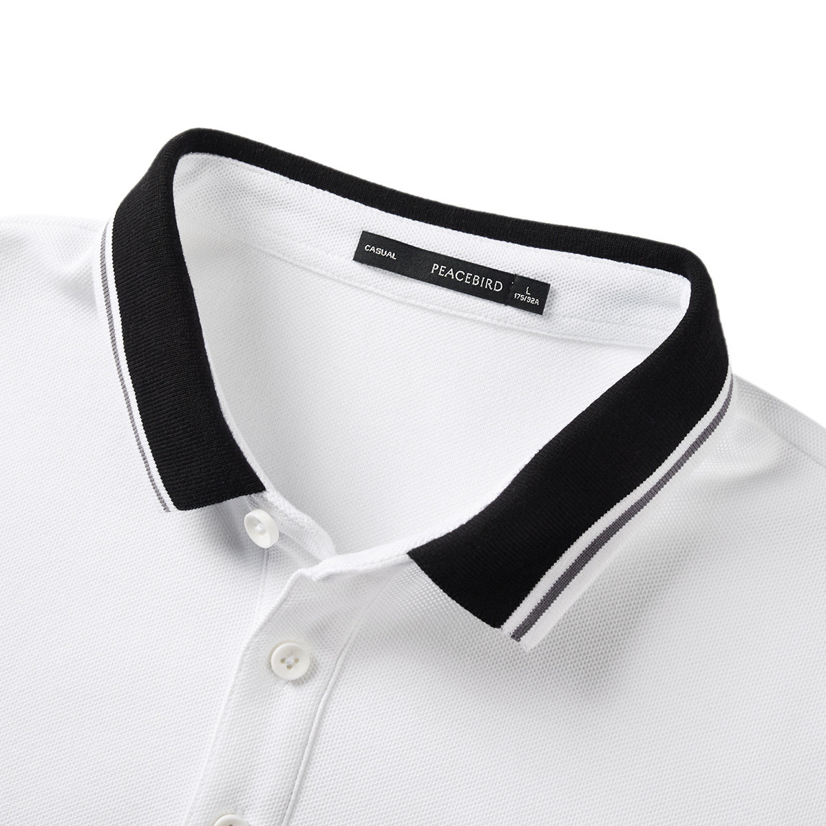  太平鸟男装outlets店Polo衫