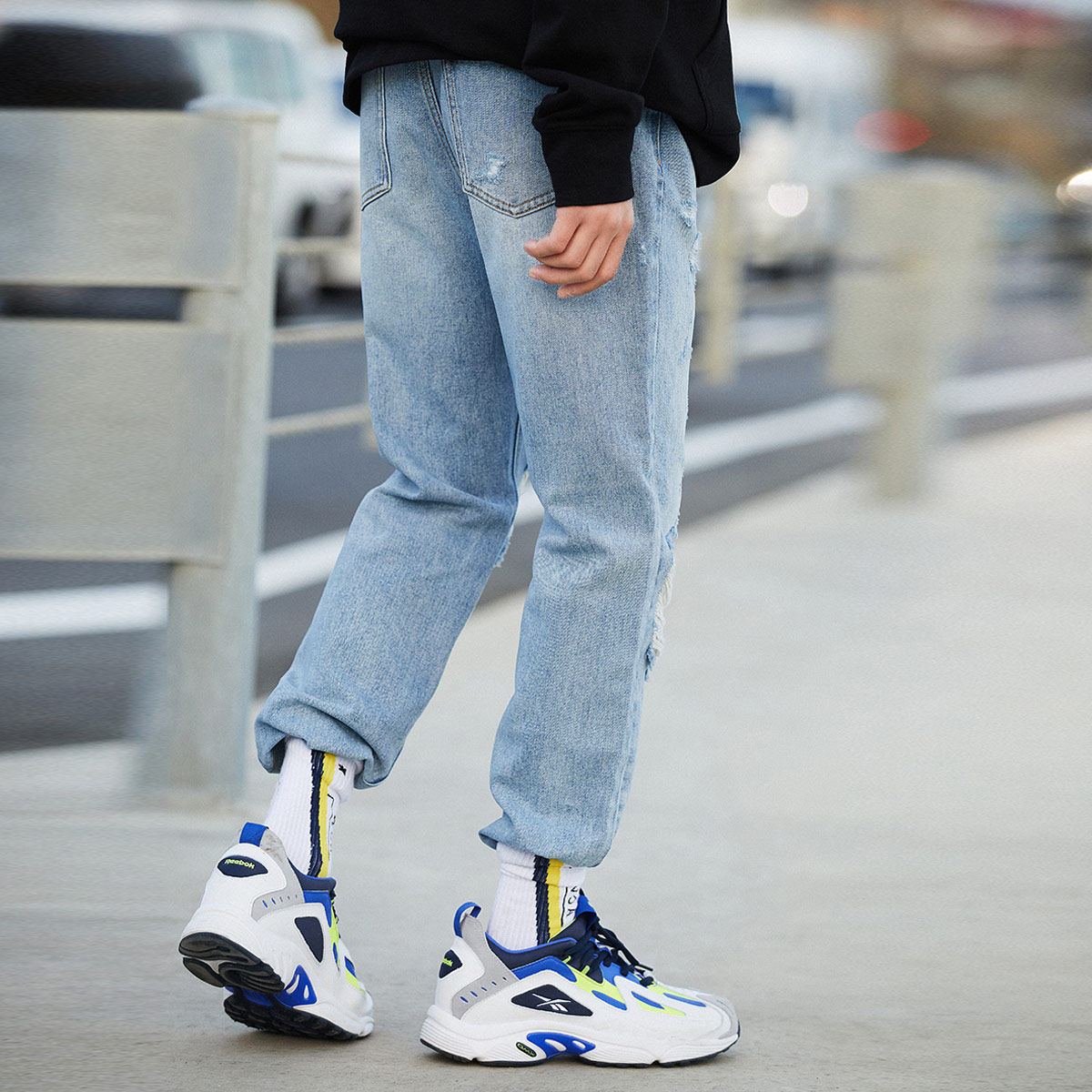 太平鸟男装蓝色男2020秋季#牛仔裤 太平鸟男装outlets店牛仔裤