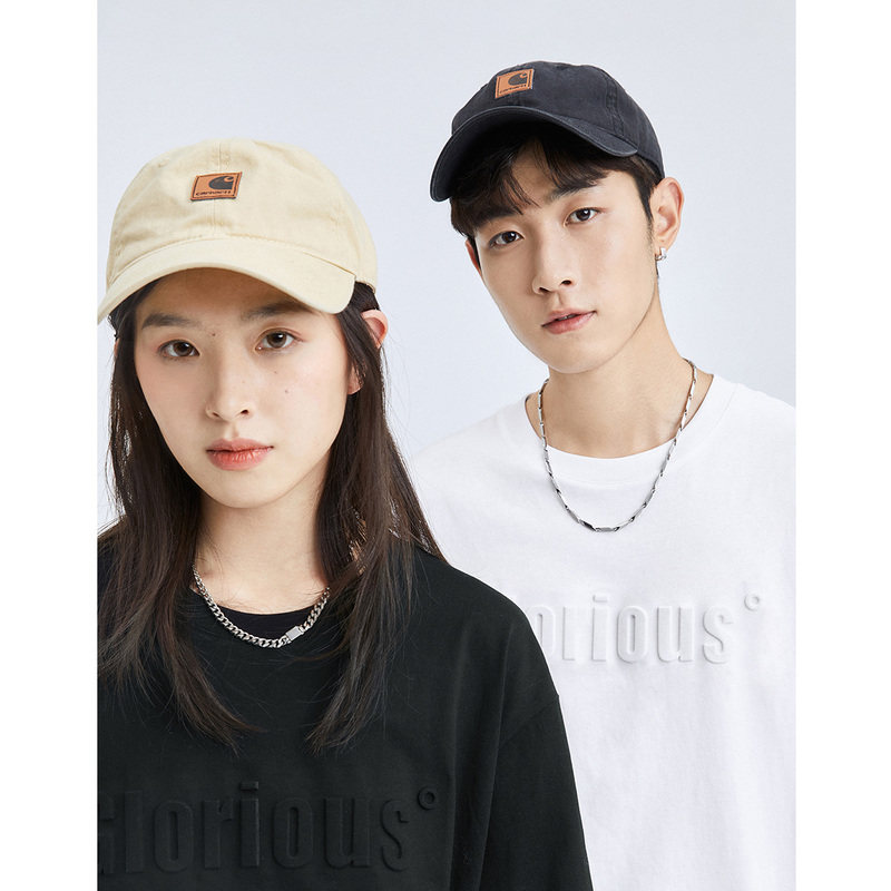  太平鸟男装outlets店T恤