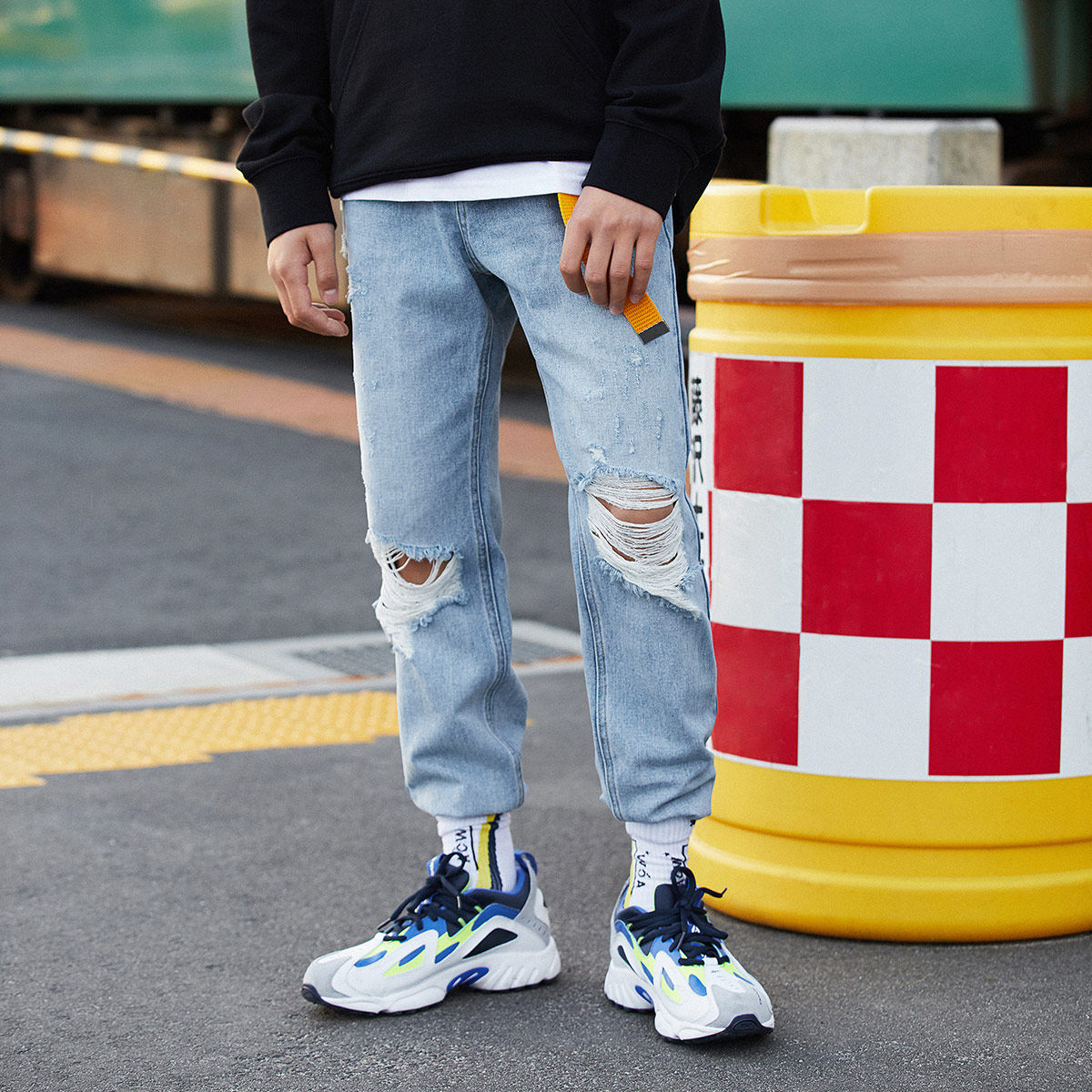 太平鸟男装蓝色男2020秋季#牛仔裤 太平鸟男装outlets店牛仔裤