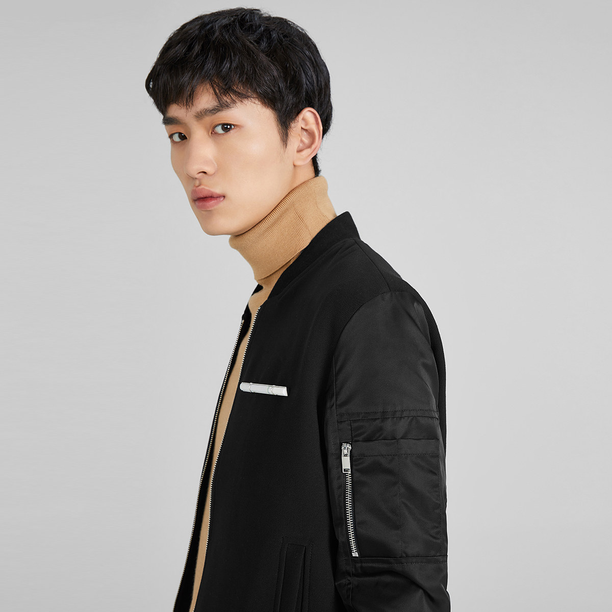 太平鸟奥莱秋冬新品毛呢拼接夹克衫 太平鸟男装outlets店夹克