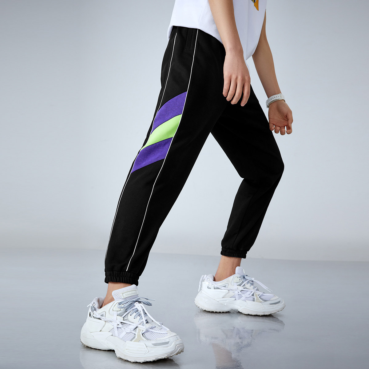 太平鸟男装2020夏季新款撞色休闲裤 太平鸟男装outlets店休闲裤