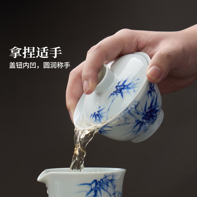 Jingdezhen ຢ່າງເປັນທາງການ ceramic ສີຟ້າແລະສີຂາວ underglaze ມື painted fair cup lid ໂຖປັດສະວະ teacup ຊາໂຖປັດສະວະຊຸດຊາໃນຄົວເຮືອນ