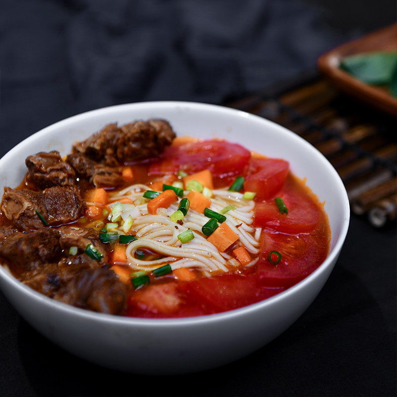 台湾眷村牛肉面番茄牛肉面 热品库 性价比省钱购