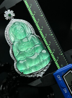 玉石缅甸翡翠色老坑冰种帝王绿阳绿色款观音玉吊坠镶嵌款石英岩玉