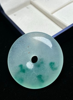 缅甸冰种飘花翡翠色平安扣吊坠冰透海蓝色男女同款挂件玉石颈饰