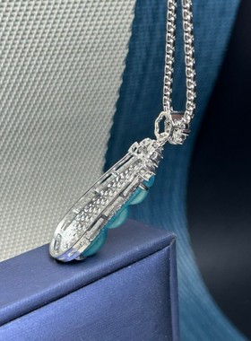 精品缅甸翡翠色吊坠冰蓝色天空蓝海水蓝四季豆银镶嵌挂件女款颈饰