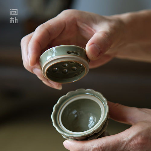 问朴 越窑青瓷莲花台香炉陶瓷熏炉中式摆件茶道手工荷花香插 - 图3