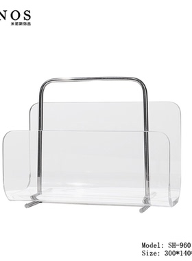 现代轻奢客厅书房金属皮革摆件