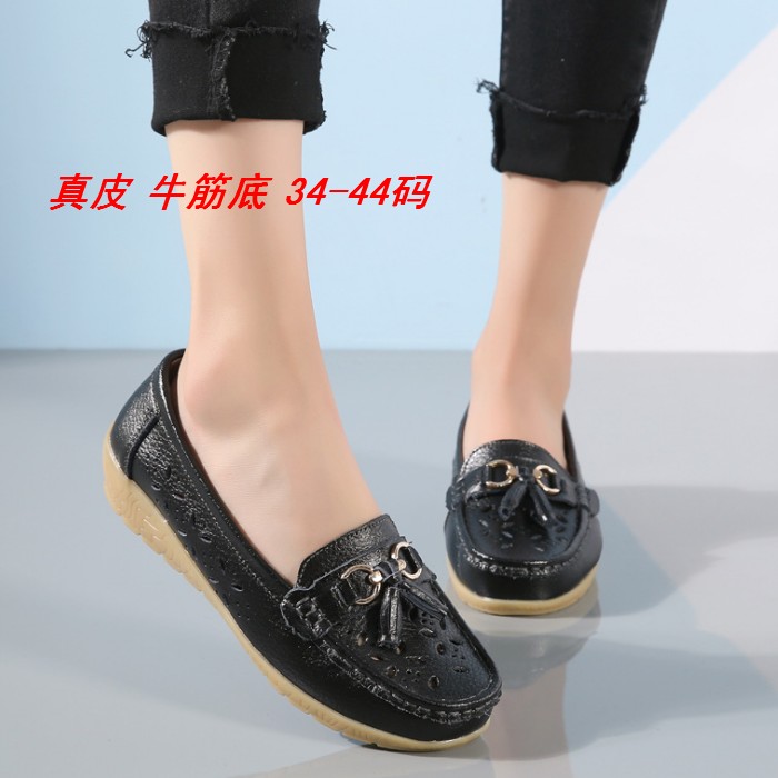 真皮豆豆鞋女鞋夏季镂空透气洞洞凉鞋牛筋软底41424344大码妈妈鞋