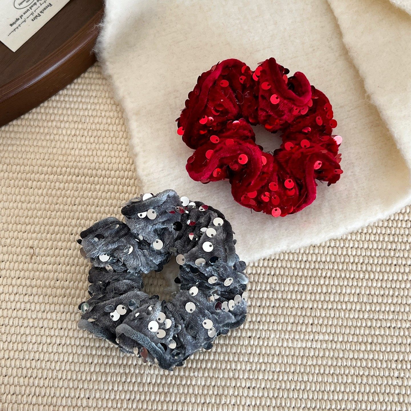 新年红色亮片大肠发圈儿童丸子头发绳女童高级感洋气时尚头绳发饰,淘宝优惠券,粉丝福利购,淘宝优惠卷