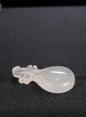 冰种玉髓玛瑙男女款毛衣链吊坠