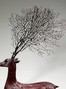 何红兵原创设计梅花鹿木雕摆件