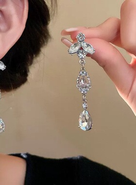 镶钻树叶水滴流苏项链时尚轻奢高级感锁骨链小众设计感项饰女