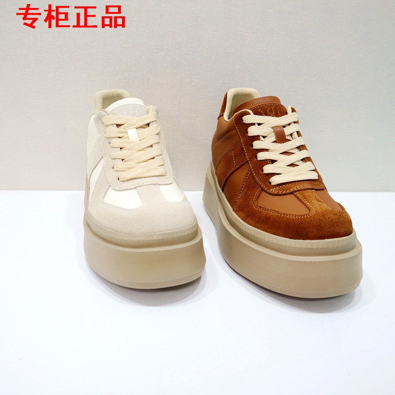 Tigrisso蝶愫2025春款蹀愫TA63598-50厚底德训板内增高TA53598-50 - 图0