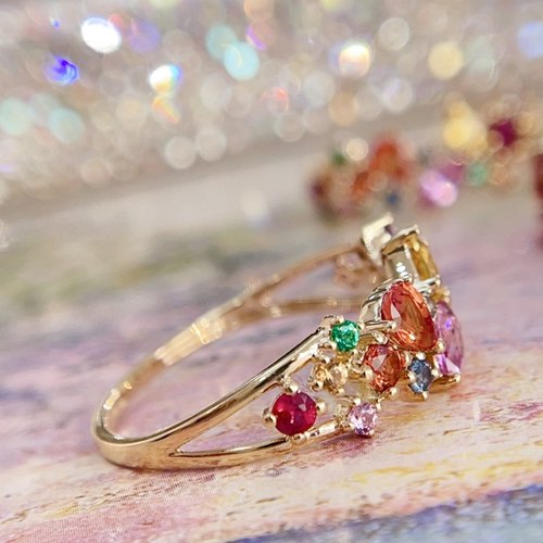 宝创集18K金镶嵌天然彩色蓝宝石红宝石祖母绿戒指彩虹排戒 - 图1
