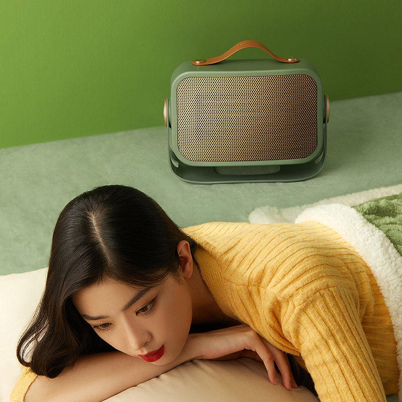 Bear 小熊 DNQ-C08C1 复古电暖风机取暖器 800W 天猫优惠券折后¥99包邮(¥179-80)