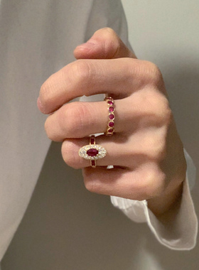 S925银中古椭圆红宝马眼钻戒指女