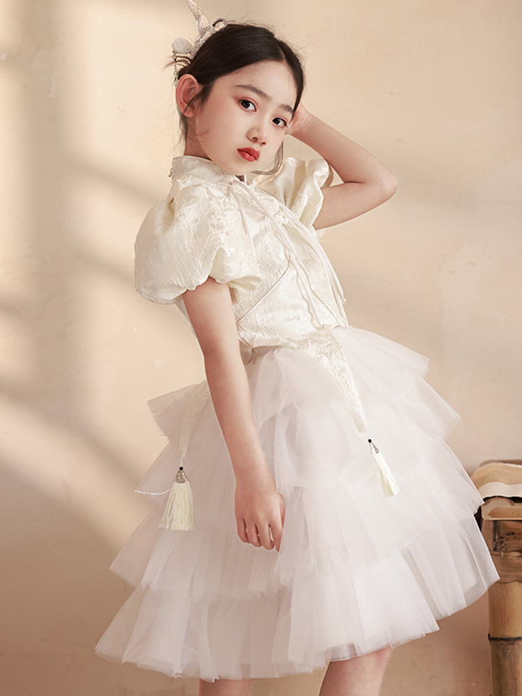 中国风女童礼服走秀钢琴演出服主持人儿童白色生日蓬蓬公主连衣裙