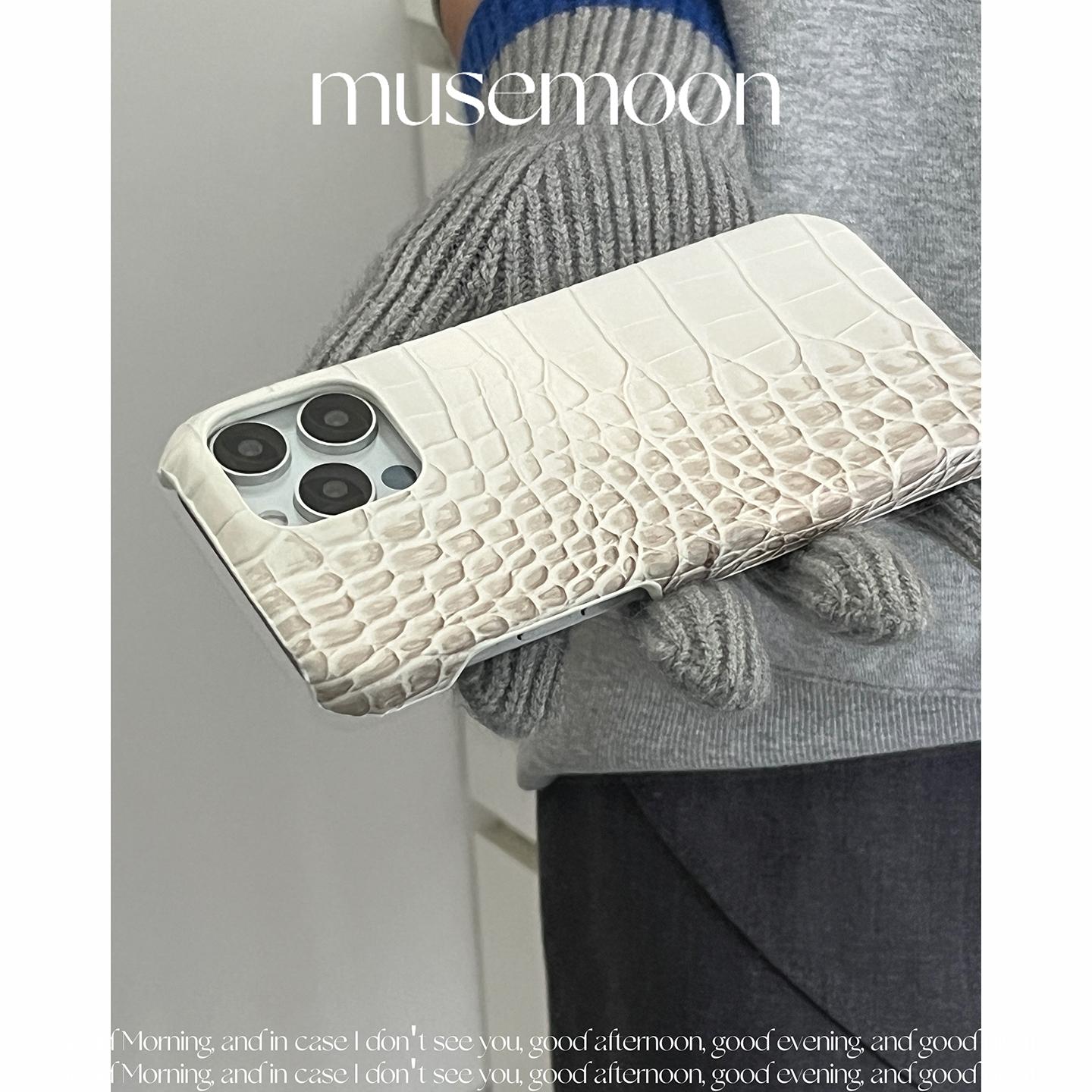 MUSEMOON 高级喜马拉雅鳄鱼纹半包硬壳手机壳渐变皮质灰白色鳄鱼纹适用苹果16/17proMax/iPhone14/13气质小众