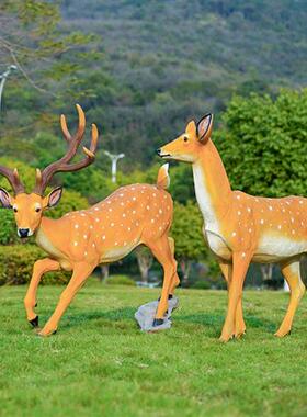 仿真梅花鹿雕塑小区公园草坪花园林景观售楼部装饰玻璃钢大鹿摆件