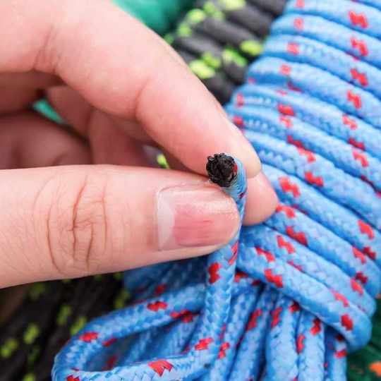 Colcha al aire libre del tendedero de la cuerda de nylon que seca el cordón suave de la protección del sol de la cuerda