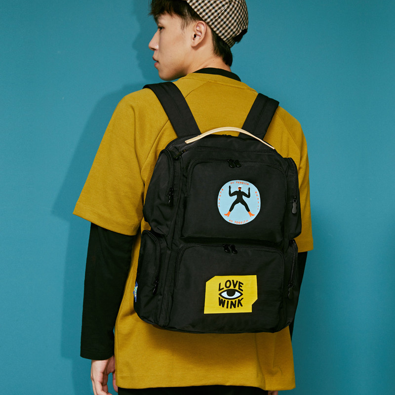 yizi2022新款多口袋大容量双肩背包 yizistore箱包双肩背包