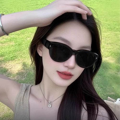 开车近视专用套镜墨镜女款高级感2025新款偏光防晒可套太阳镜眼镜 - 图0