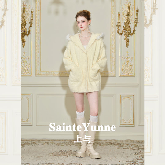 Herbst und Winter weicher und wachsartiger, lockerer, lockerer Kapuzenpullover mit großem Pelzkragen