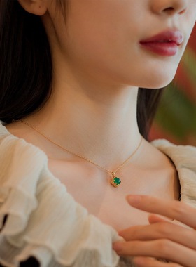 绿玛瑙几何S925银渡18K金PT950铂金吊坠女古典小巧蕾丝花边银吊坠