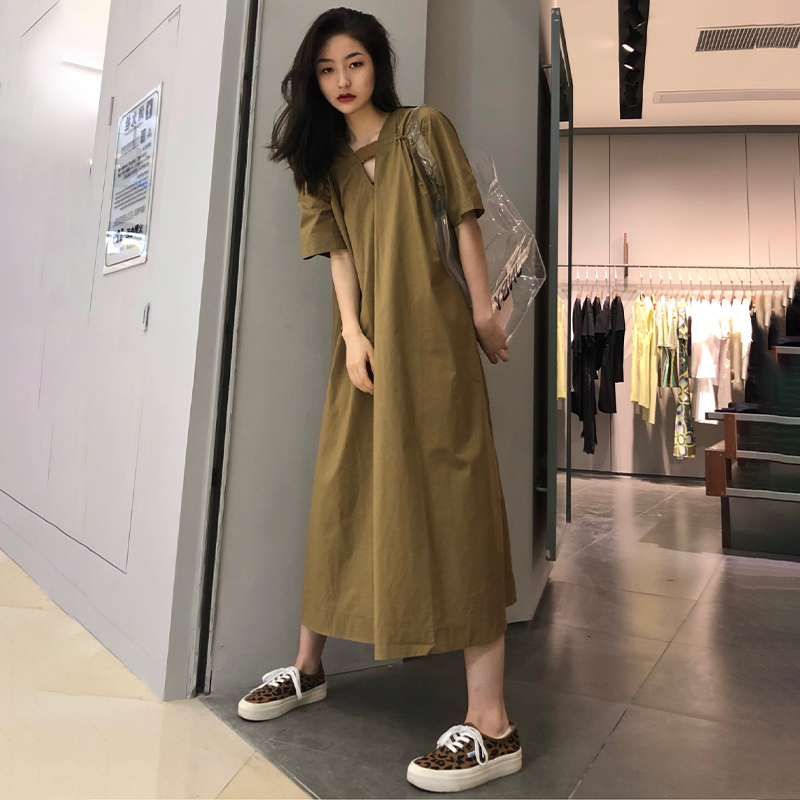 盐系炸街连衣裙2023新款设计感小众可盐可甜裙子女夏法式复古长裙